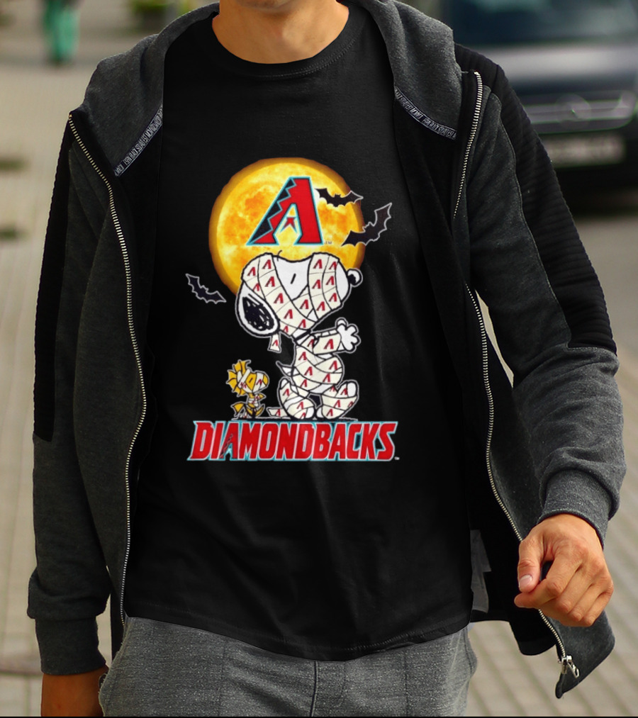 Arizona Diamondbacks Snoopy Woodstock Mummy Halloween Moon Bats T-Shirt