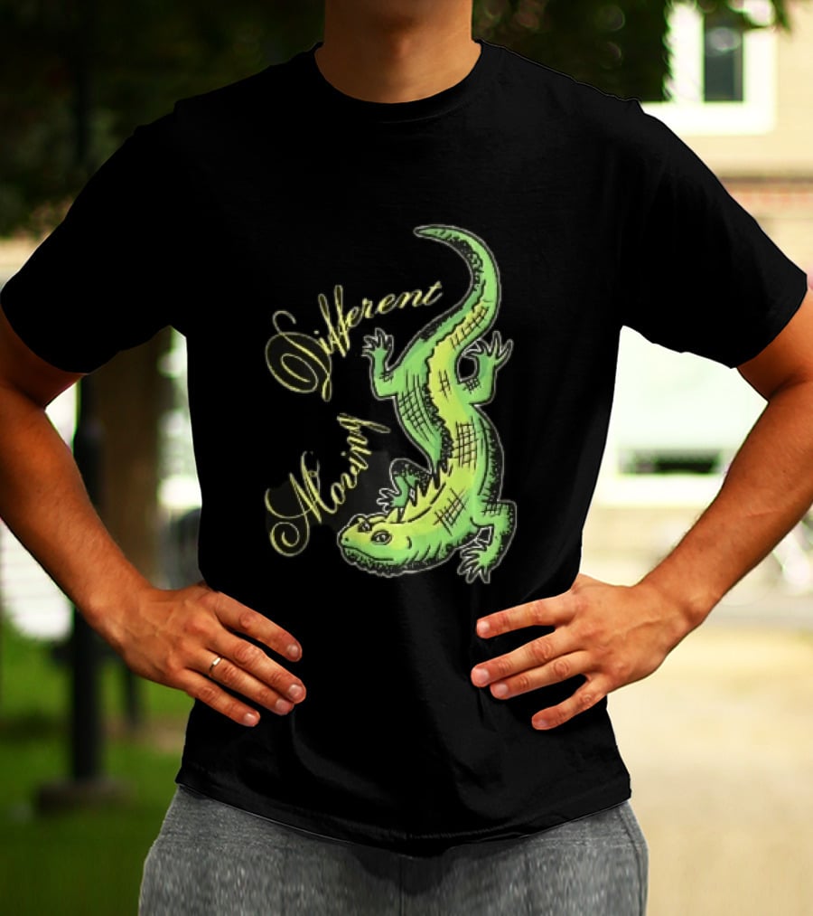Different Moving Green Lizard Iguana Line Sketch T-Shirt