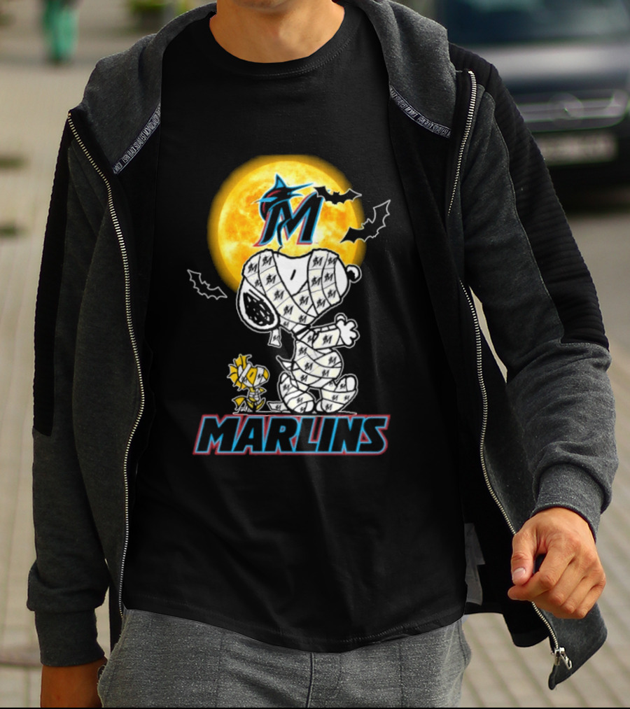 Miami Marlins Snoopy Woodstock Mummy Halloween Moon T-Shirt