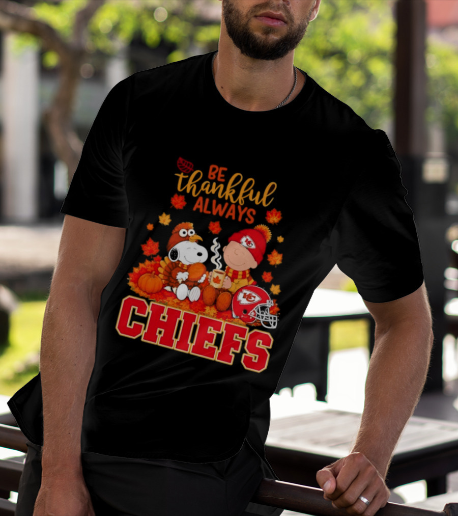 Be Thankful Always Snoopy Charlie Brown Chiefs Fall Leaves T-Shirt