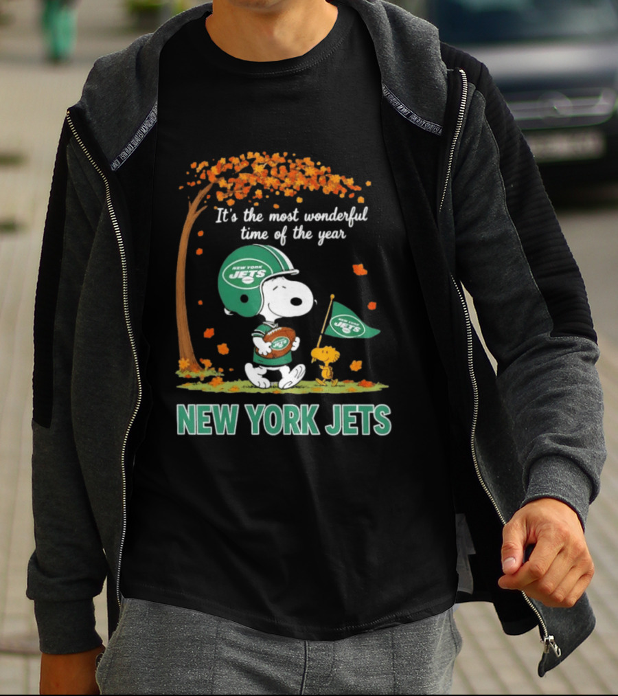 It's The Most Wonderful Time Of The Year Snoopy And Woodstock New York Jets Celebration T-Shirt