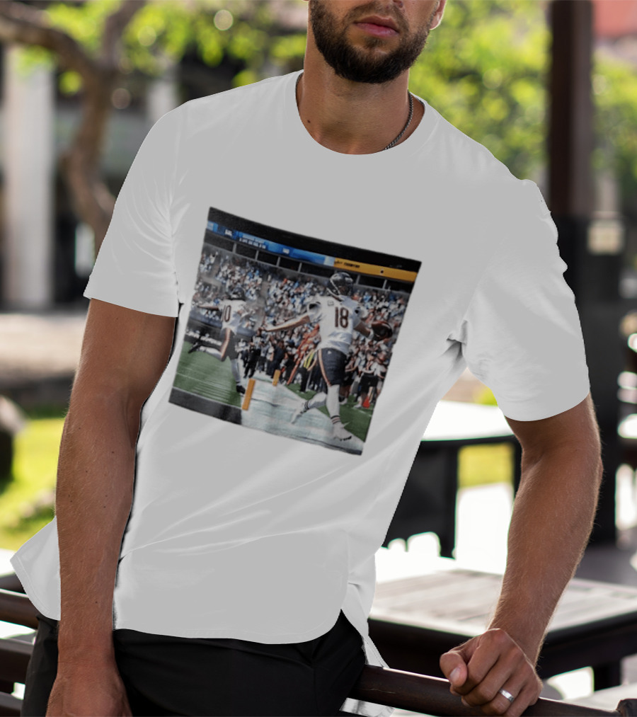 Chicago Bears Caleb Williams Rome Odunze Players Photo NFL Football Action T-Shirt