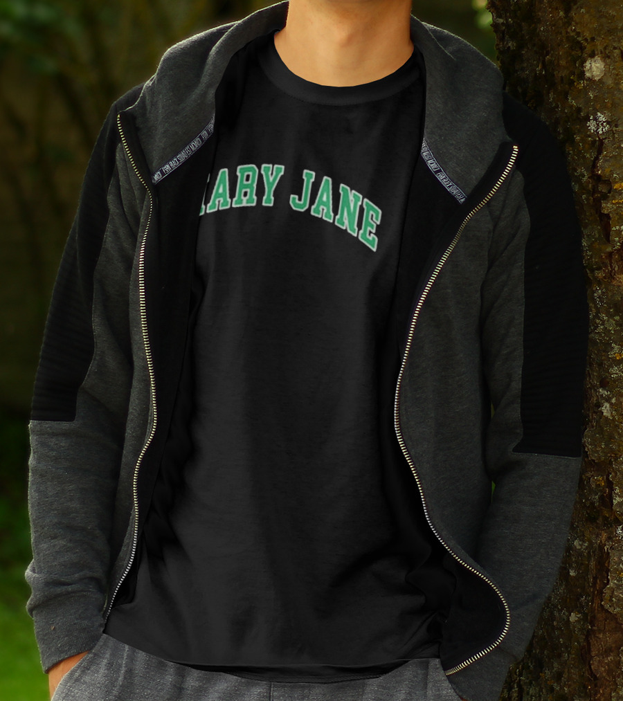 Dave Season 3 Gata Mary Jane Green Arch T-Shirt