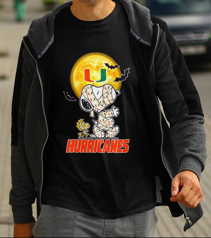 Miami Hurricanes Snoopy Woodstock Mummy Halloween Moon Bats T-Shirt