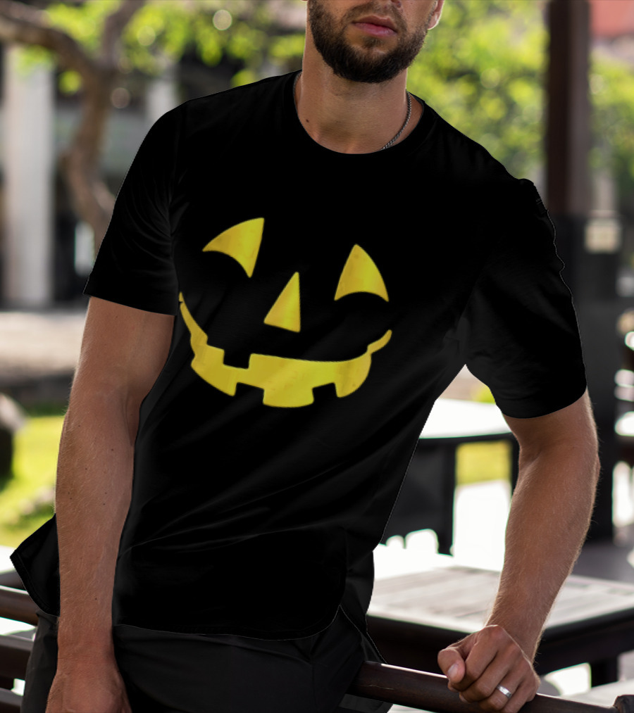 Glowing Metallic Gold Jack O Lantern Pumpkin Face T-Shirt