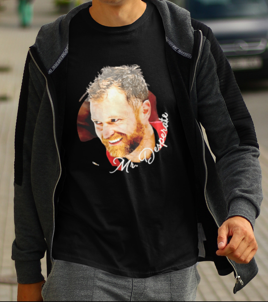 Mr Desperate Smiling Bearded Man Circular Photo T-Shirt