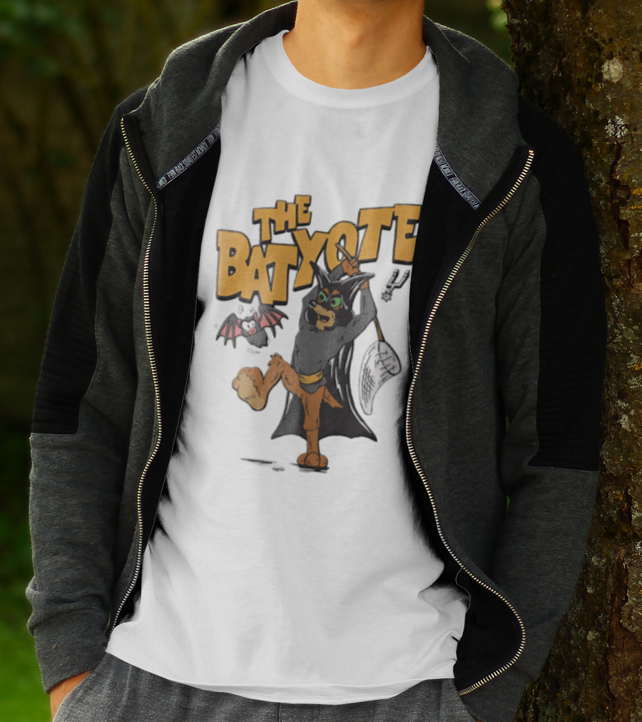 The Bat Yote Coyote Butterfly Net Creature Cartoon San Antonio Spurs NBA T-Shirt