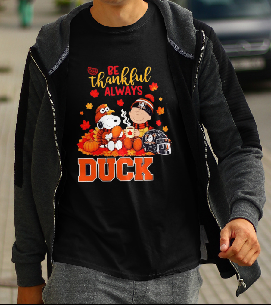 Be Thankful Always Snoopy Charlie Brown Ducks Fans Autumn Leaves T-Shirt