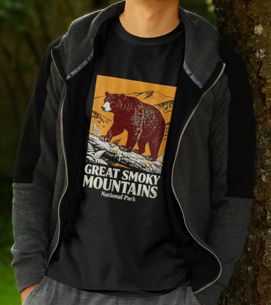 Great Smoky Mountains National Park Black Bear Walking On Log T-Shirt