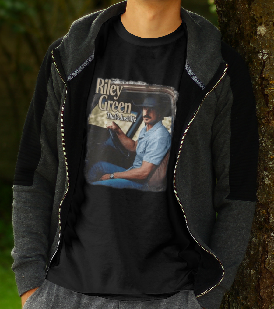 Riley Green That's Just Me Vintage Truck Driver Aesthetic T-Shirt