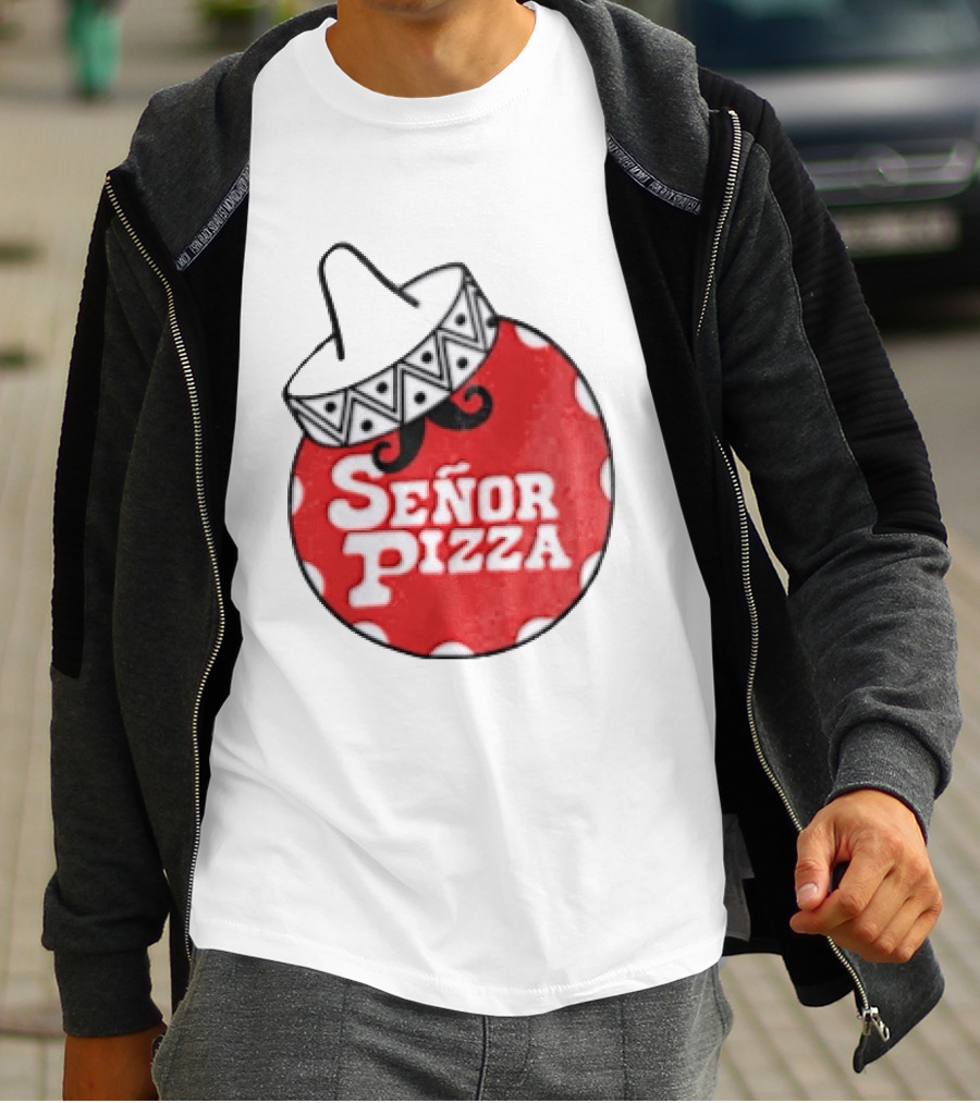 Señor Pizza Red Apron With Mustache And Patterned Collar T-Shirt