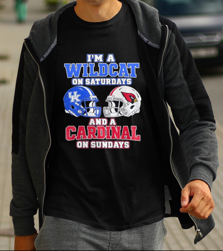 I'm A Wildcat On Saturdays And A Cardinal On Sundays UK And Arizona Football Helmets T-Shirt
