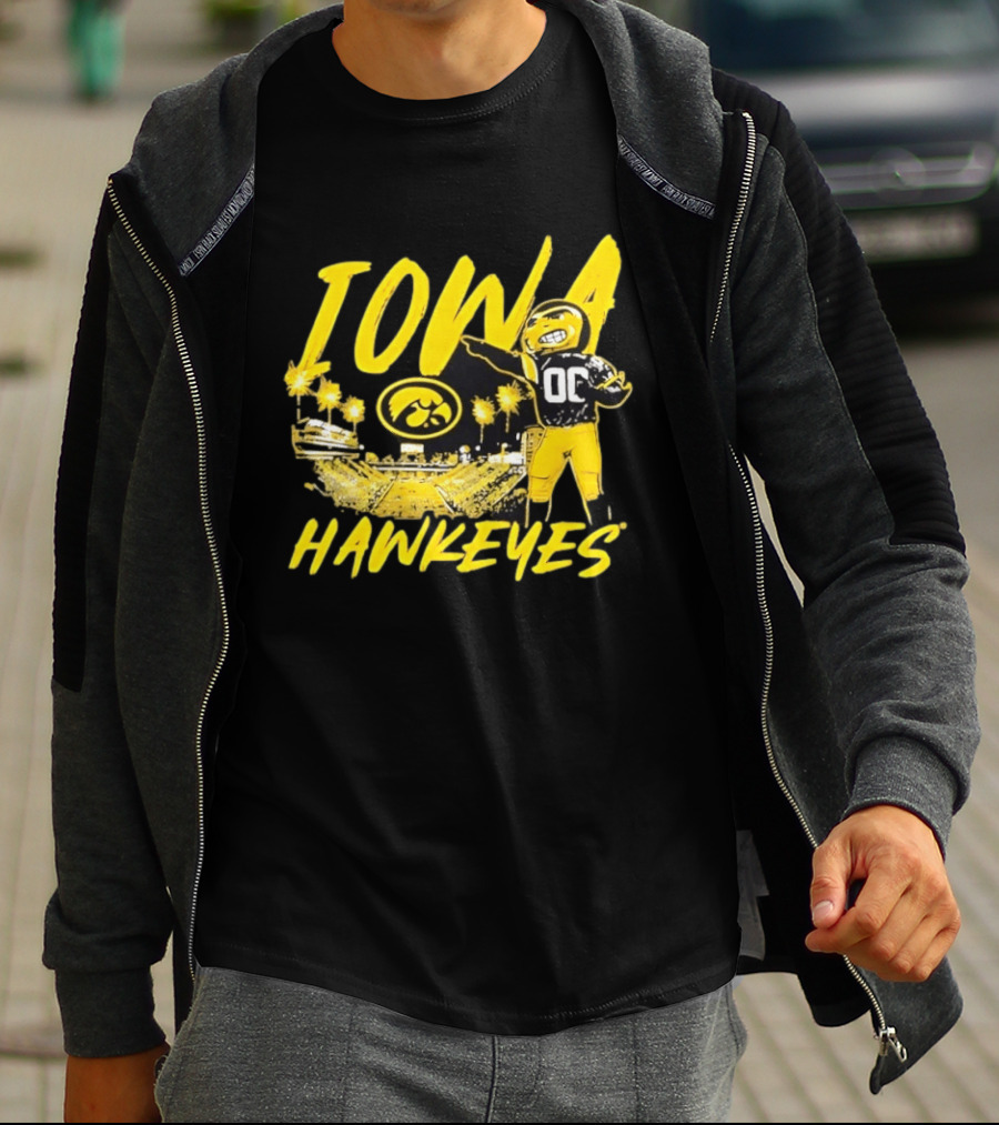 Iowa Hawkeyes 00 Mascot With Football Stadium T-Shirt