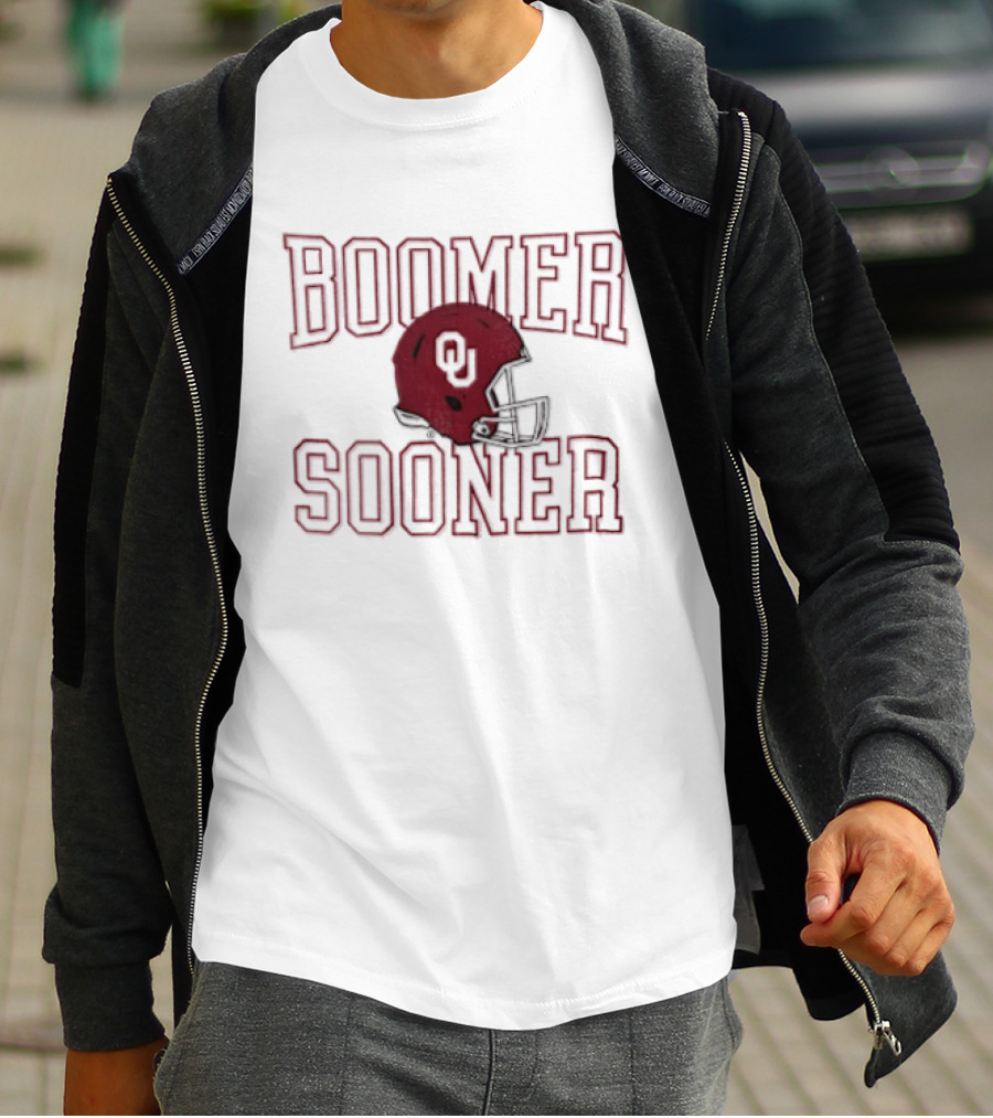 Boomer Sooner Oklahoma Sooners Red Football Helmet T-Shirt