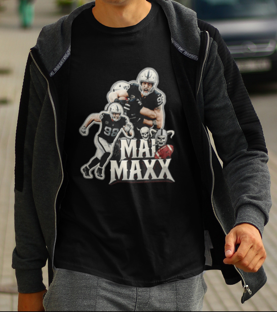 Las Vegas Raiders Maxx Crosby Mad Maxx Skulls Football T-Shirt