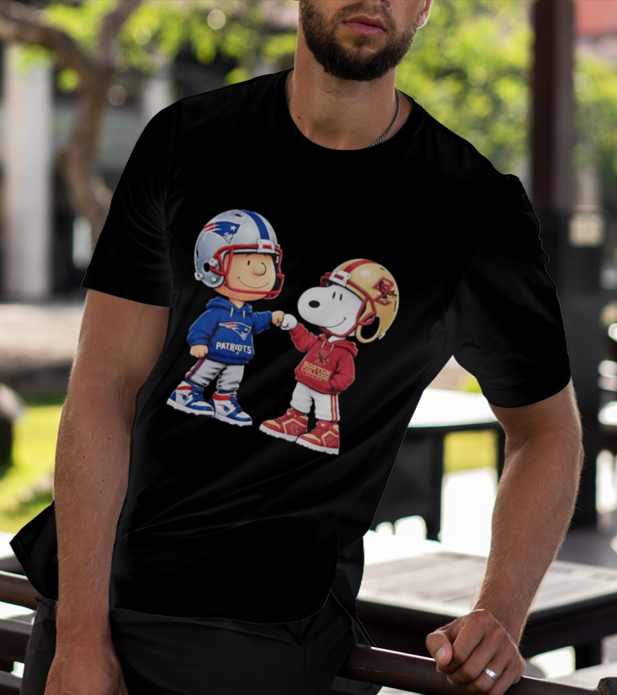 Snoopy Charlie Brown Patriots Boston College Eagles Fist Bump T-Shirt