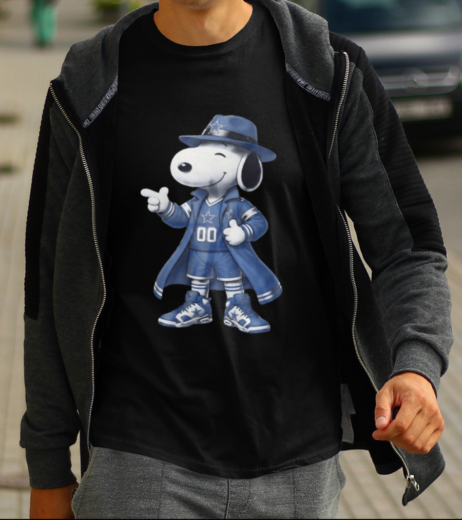 Snoopy Dallas Cowboys 00 Jersey Peanuts Character NFL Team Fan T-Shirt