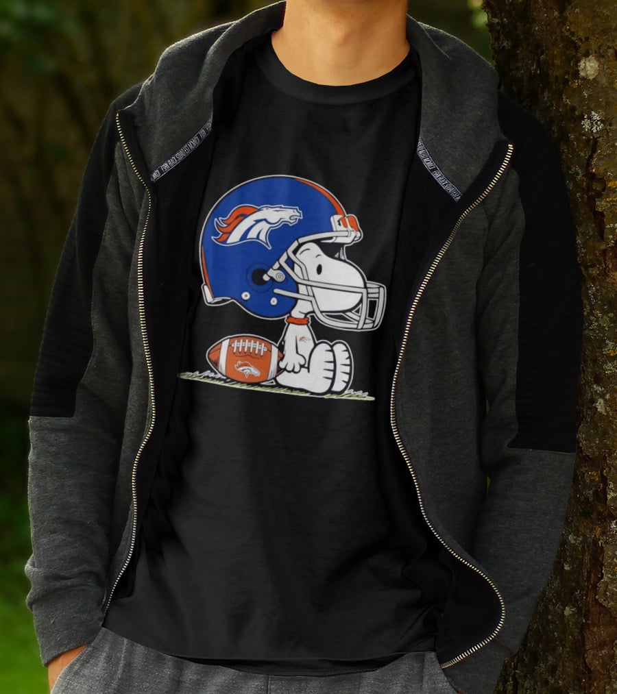 Peanuts Snoopy Denver Broncos Helmet Fan Favorite T-Shirt