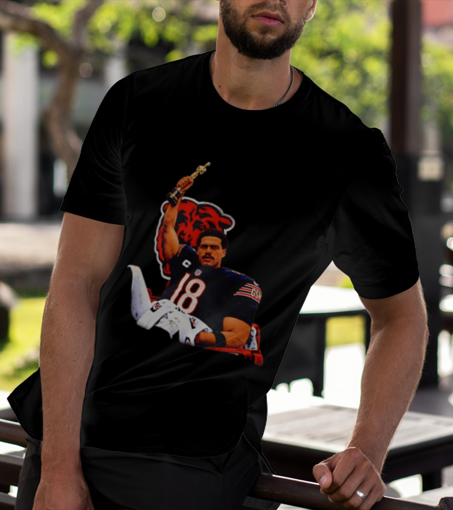 Caleb Williams Chicago Bears Oscar Meme Insight With Iconic Pose And Team Concept T-Shirt