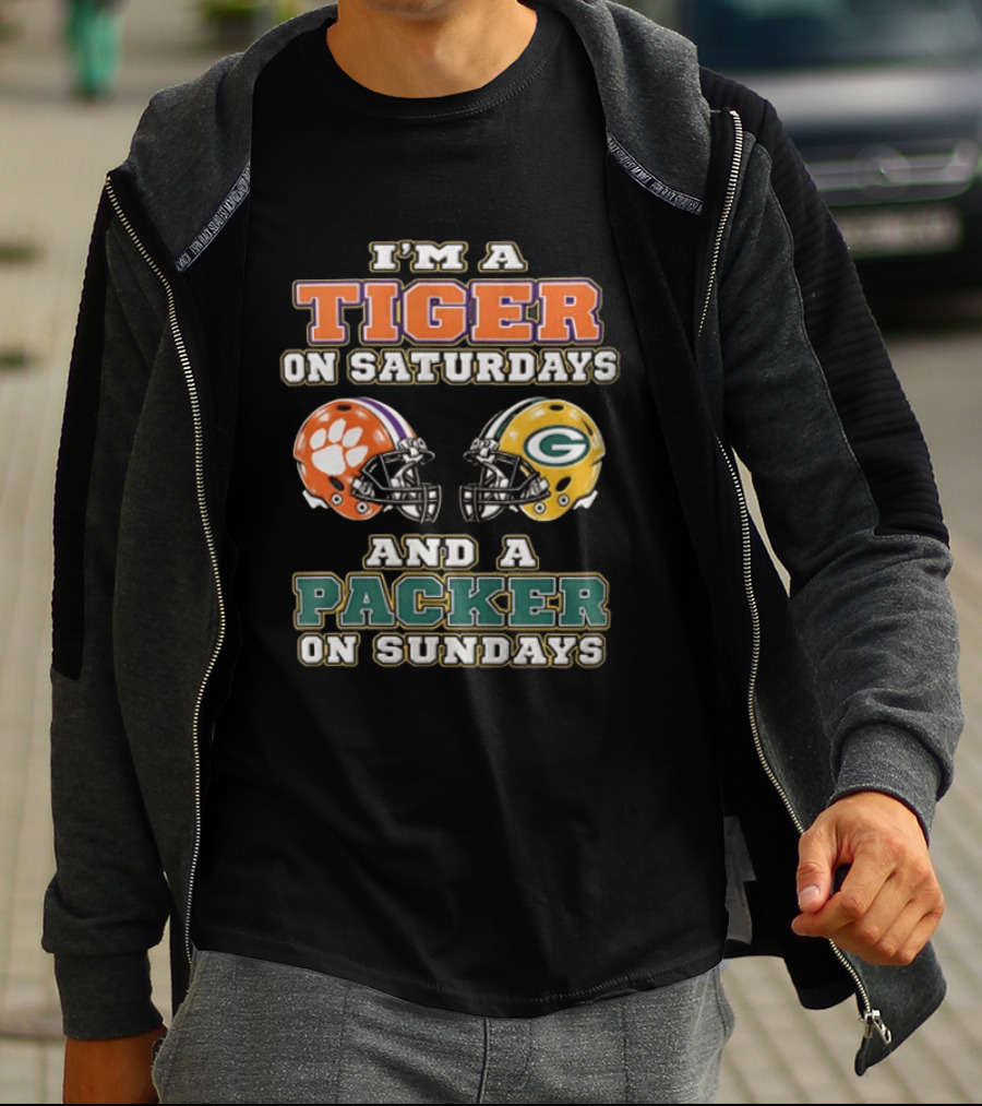 I'm A Tiger On Saturdays And A Packer On Sundays Clemson Green Bay Football Fan T-Shirt