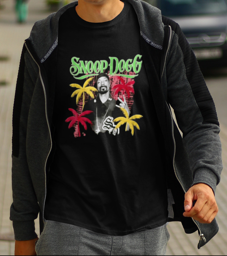 Snoop Dogg Palm Trees Gesture Black And White Portrait With Red And Yellow Palm Trees T-Shirt