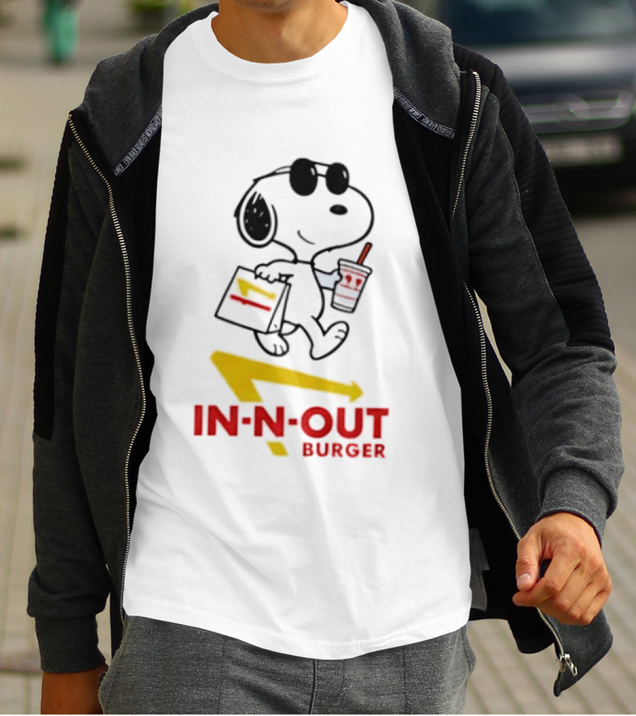 Snoopy With In N Out Burger Bag And Drink Peanuts Fast Food T-Shirt