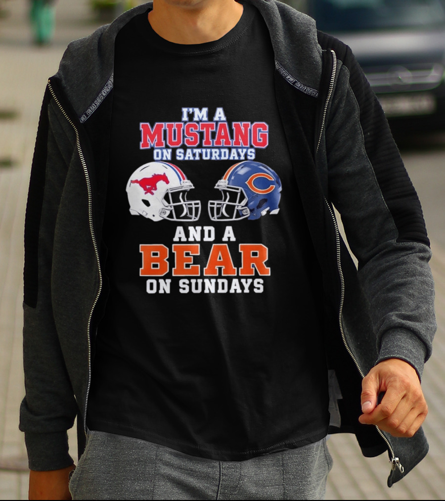 I'm A Mustang On Saturdays And A Bear On Sundays Football Helmet Logos T-Shirt
