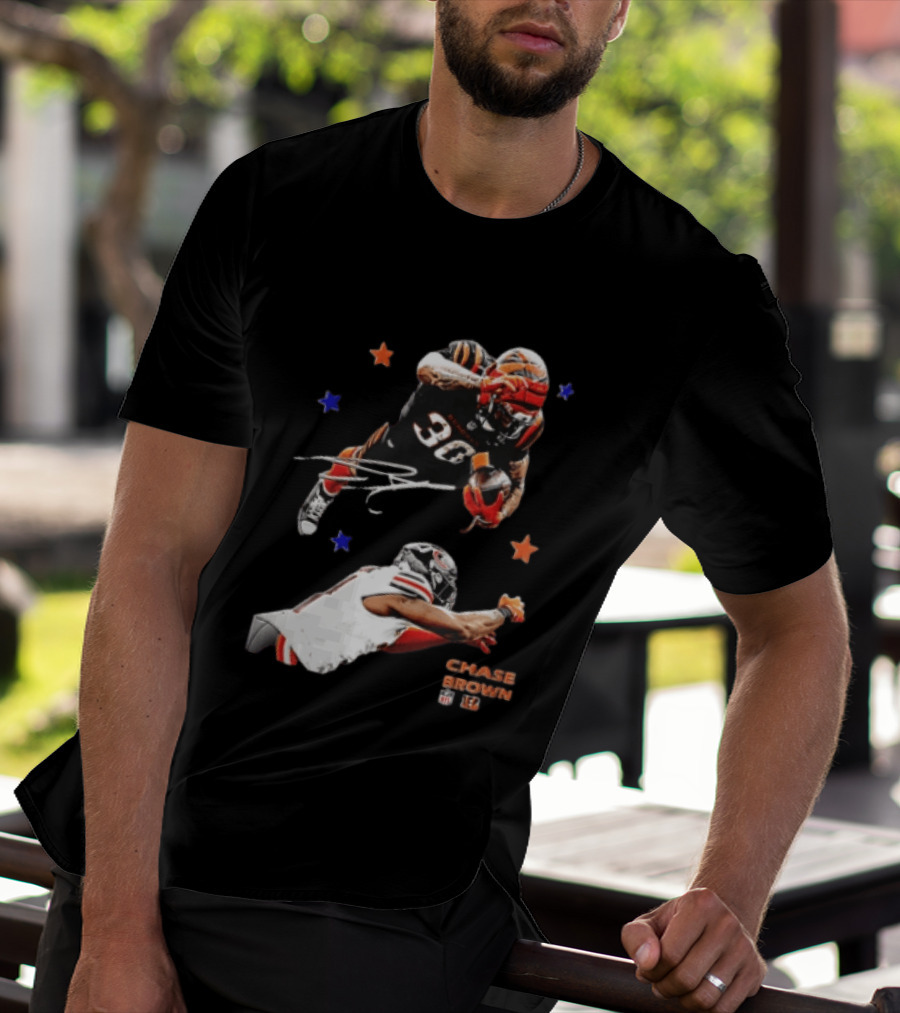Cincinnati Bengals Chase Brown 30 Running Football Player With Stars T-Shirt