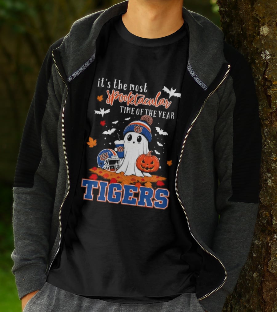 It's The Most Spooktacular Time Of The Year Tigers Halloween Ghost Pumpkins T-Shirt