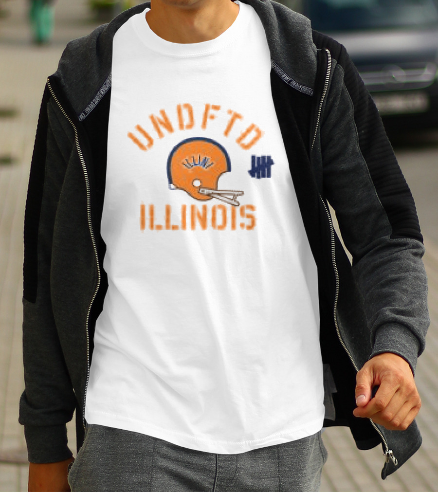 Undefeated Illinois Vintage Football Helmet And Stars T-Shirt