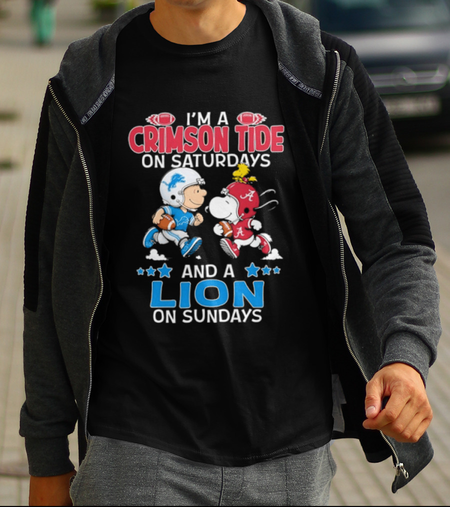 I'm A Crimson Tide On Saturdays And A Lion On Sundays Snoopy And Charlie Brown Football T-Shirt