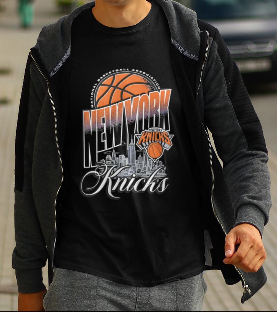New York Knicks Basketball Skyline Something Inked T-Shirt