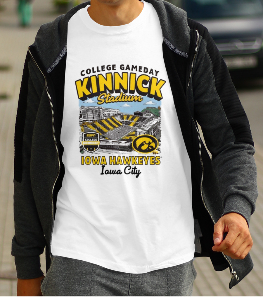 College Gameday Kinnick Stadium Iowa Hawkeyes Iowa City T-Shirt