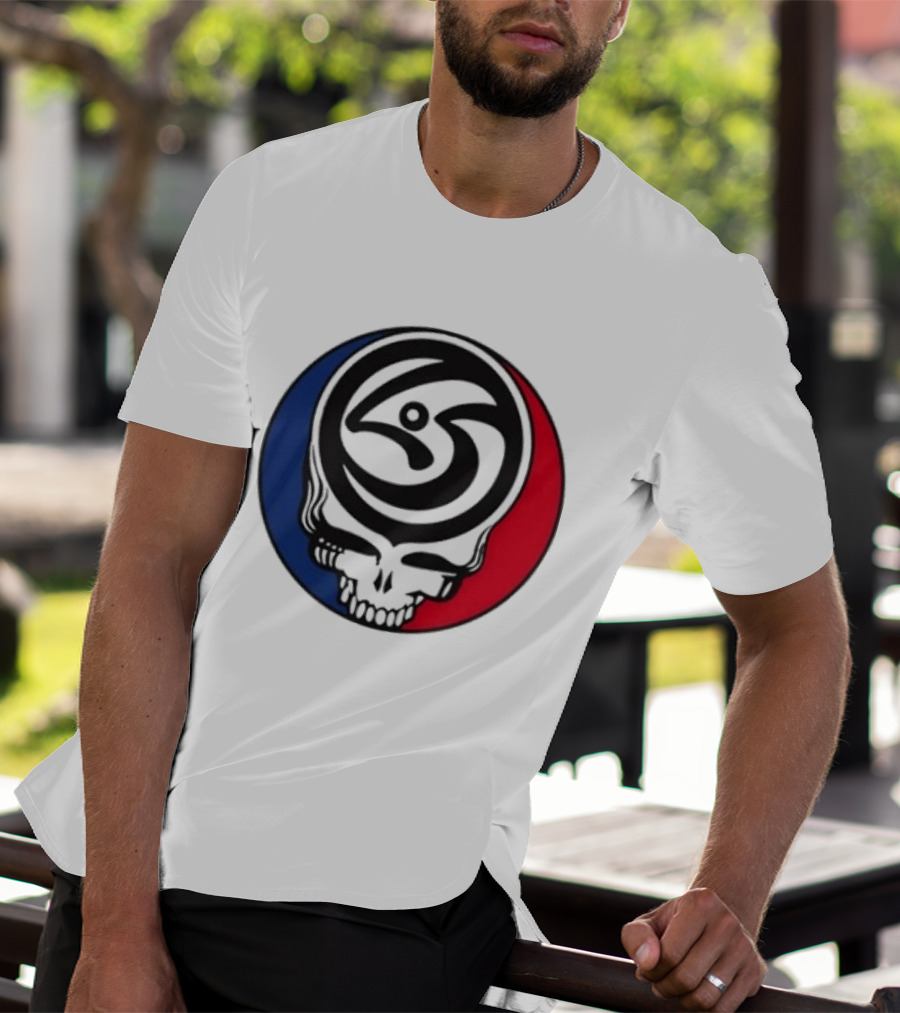 Leftover Salmon Grateful Dead Steal Your Face Salmon Garcia's Chicago March 6 8 2026 T-Shirt