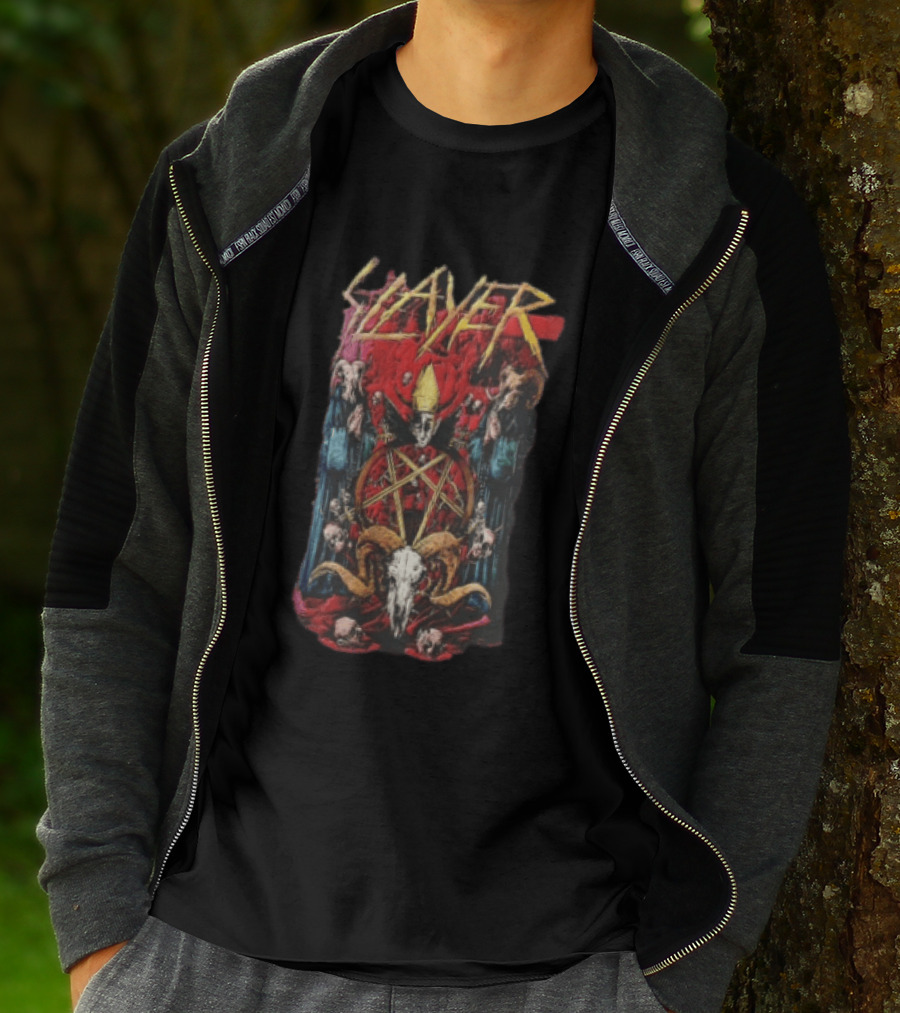 Slayer Pentagram Skull Satanic Red Cloak Goat Horns T-Shirt