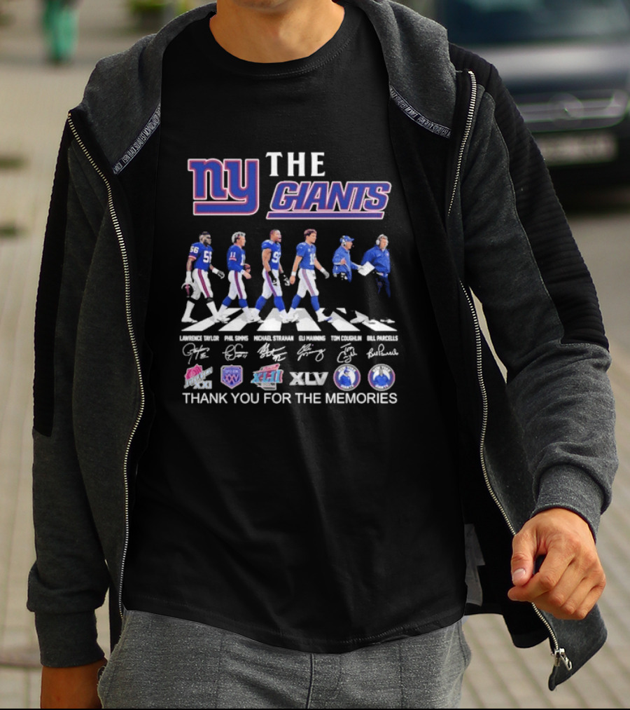 The New York Giants Thank You For The Memories Road Abbey Signatures T-Shirt
