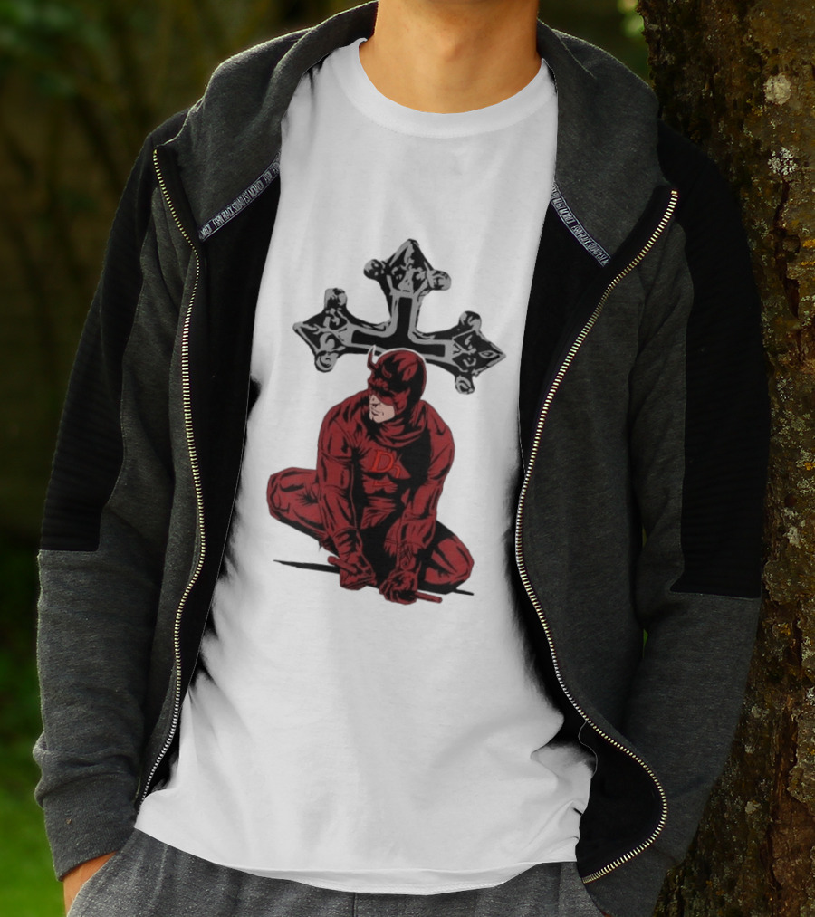 Daredevil Crouching Matt Murdock With Cross Marvel T-Shirt