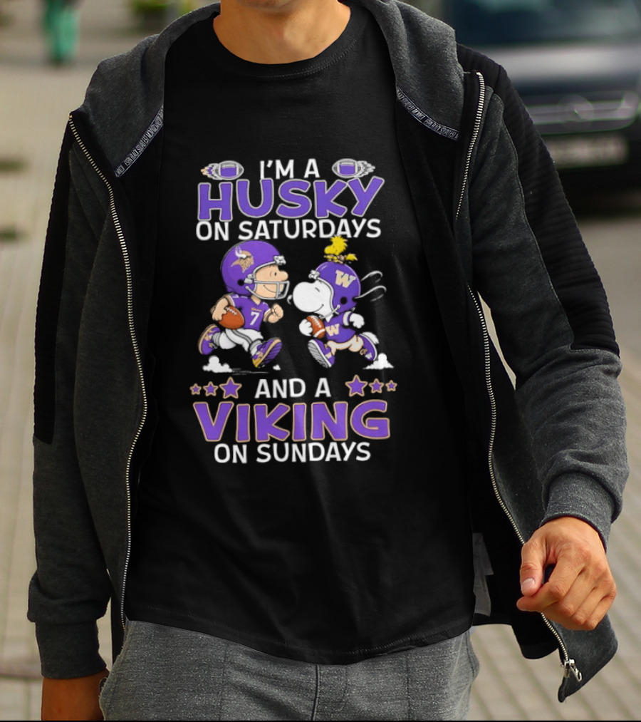 Charlie Brown Snoopy Husky Saturdays Viking Sundays Football Fans T-Shirt