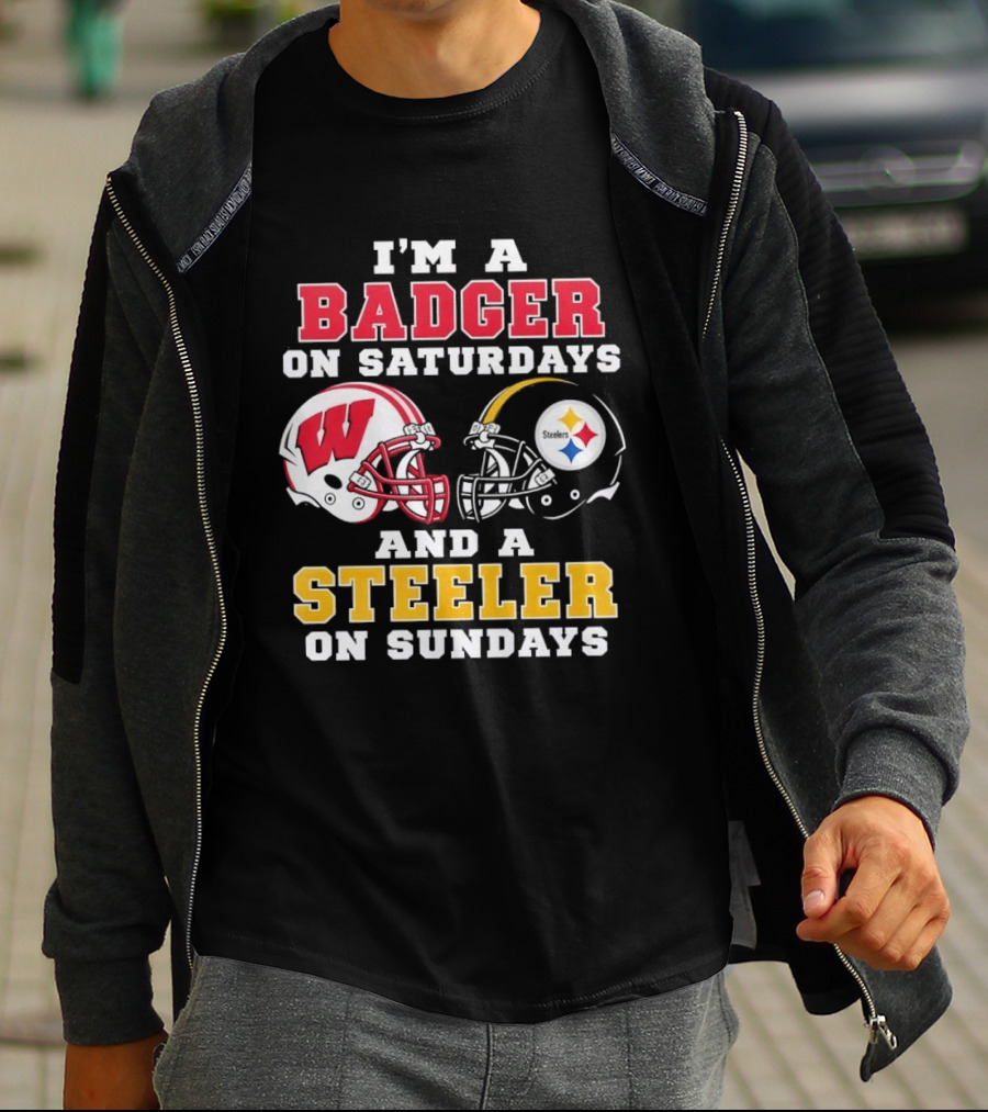 I'm A Badger On Saturdays And A Steeler On Sundays Football Helmets T-Shirt
