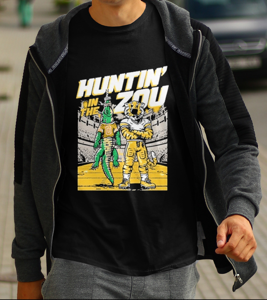 Huntin' In The Zou Mizzou Tigers Vs Florida Gators Stadium Showdown T-Shirt