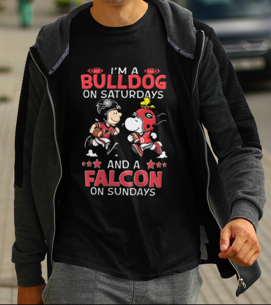 I'm A Bulldog On Saturdays And A Falcon On Sundays Charlie Brown Snoopy Woodstock Sports Fan Gear T-Shirt