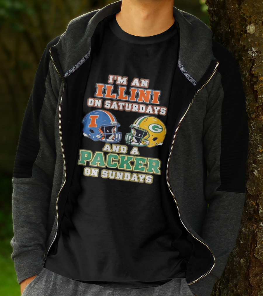 I'm An Illini On Saturdays And A Packers Fan On Sundays Football Helmets T-Shirt