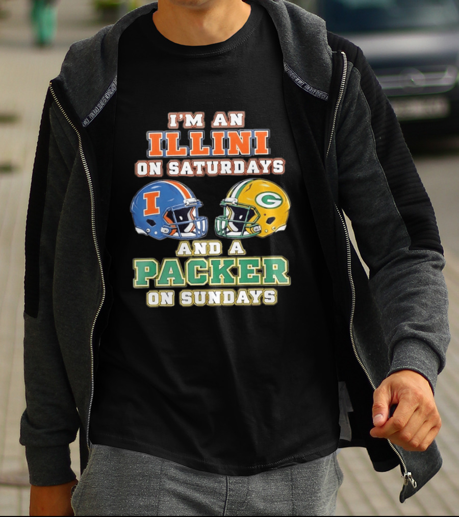 I'm An Illini On Saturdays And A Packers Fan On Sundays Football Helmets T-Shirt
