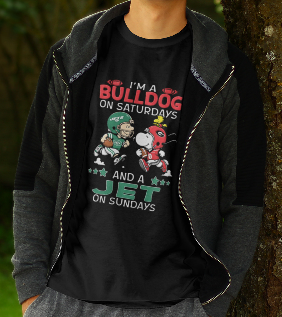 Charlie Brown Snoopy Woodstock I'm A Bulldog On Saturdays And A Jet On Sundays NCAAF NFL T-Shirt