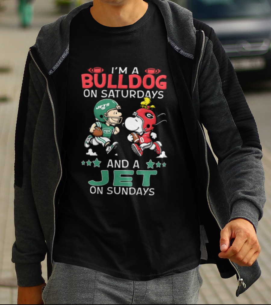 Charlie Brown Snoopy Woodstock I'm A Bulldog On Saturdays And A Jet On Sundays NCAAF NFL T-Shirt