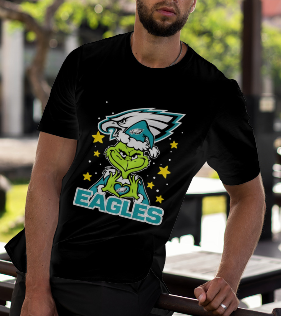 Philadelphia Eagles Christmas Grinch Heart Love T-Shirt
