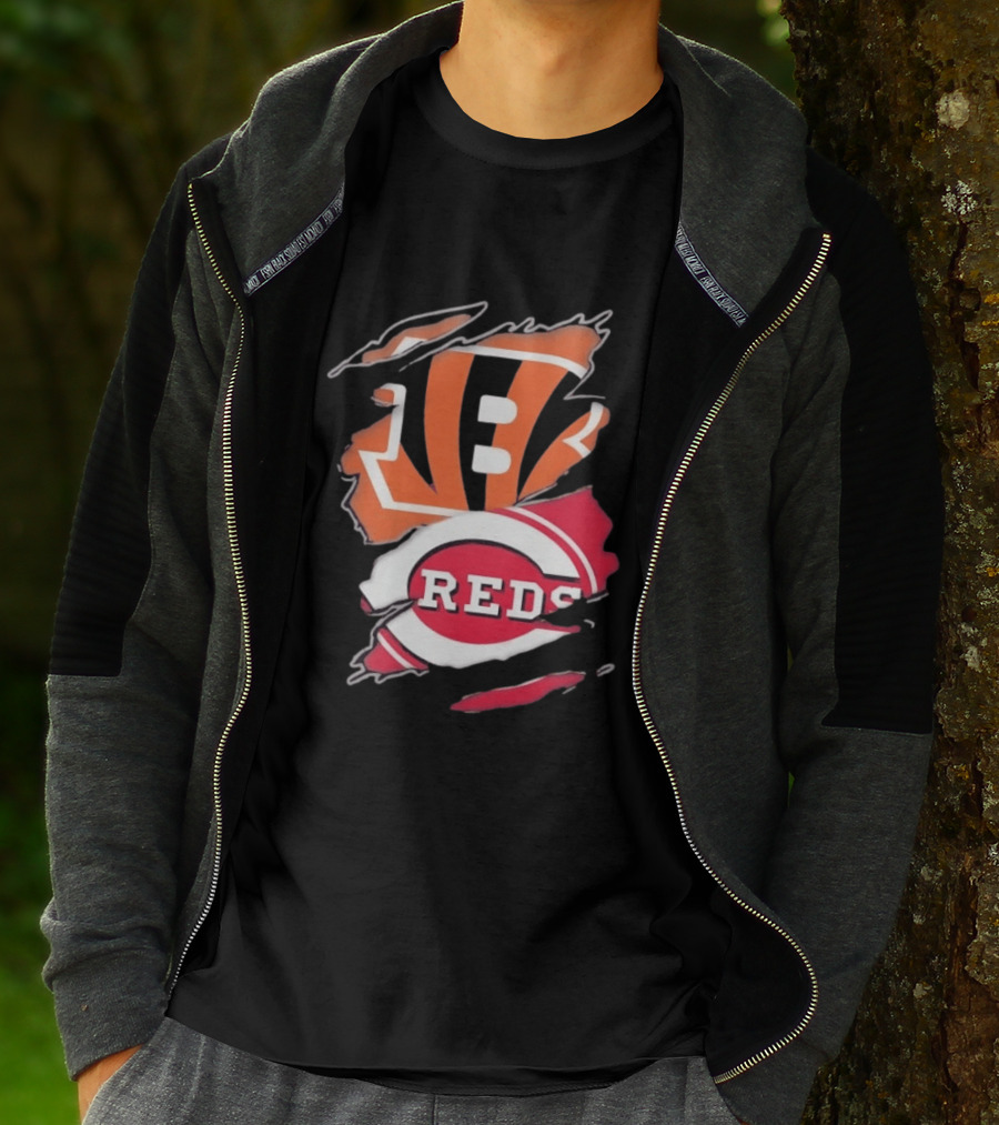 Cincinnati Bengals Reds Distressed Logo Sports Fusion T-Shirt