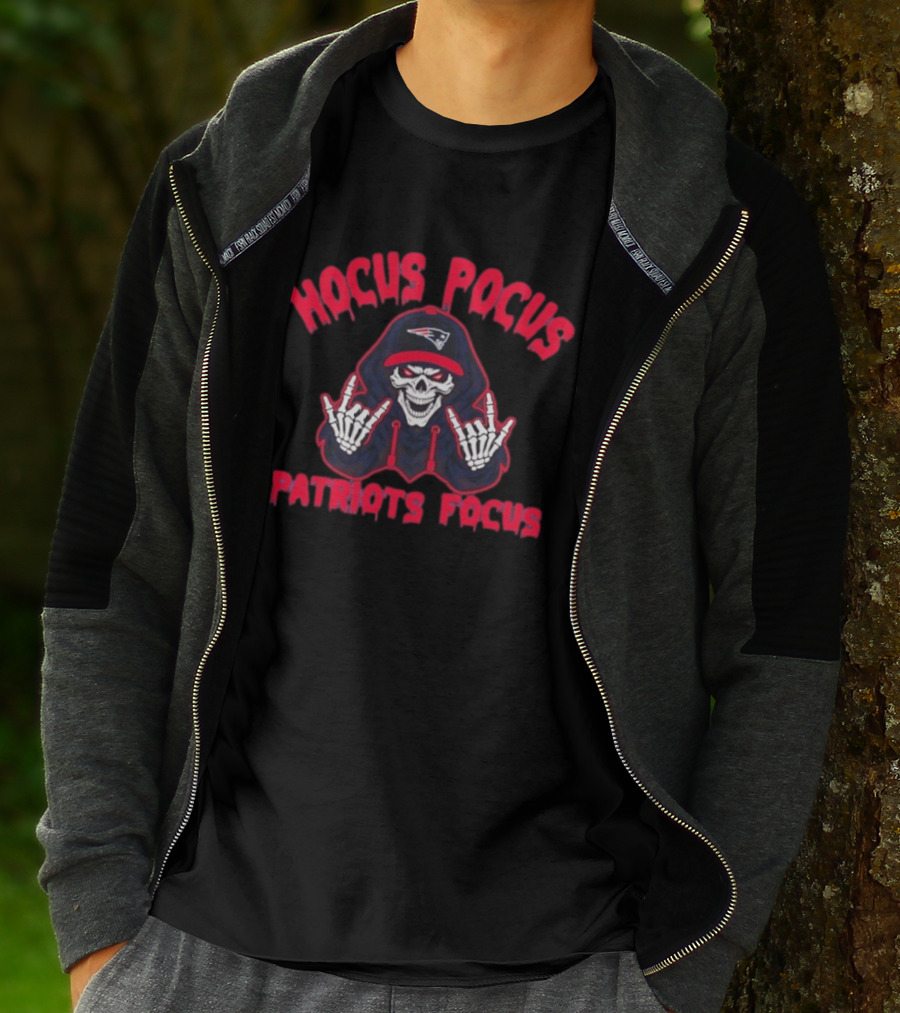 Hocus Pocus New England Patriots Focus Halloween Skull T-Shirt