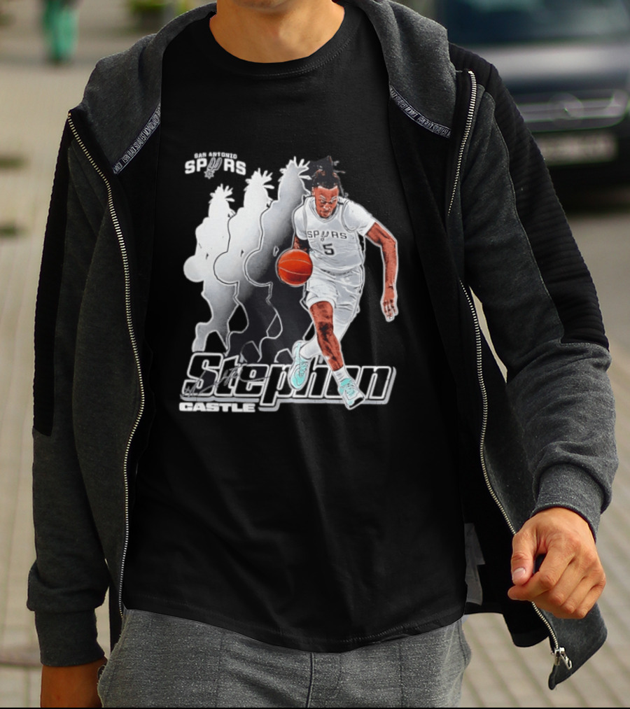 San Antonio Spurs Stephon Castle Dribbling Action T-Shirt