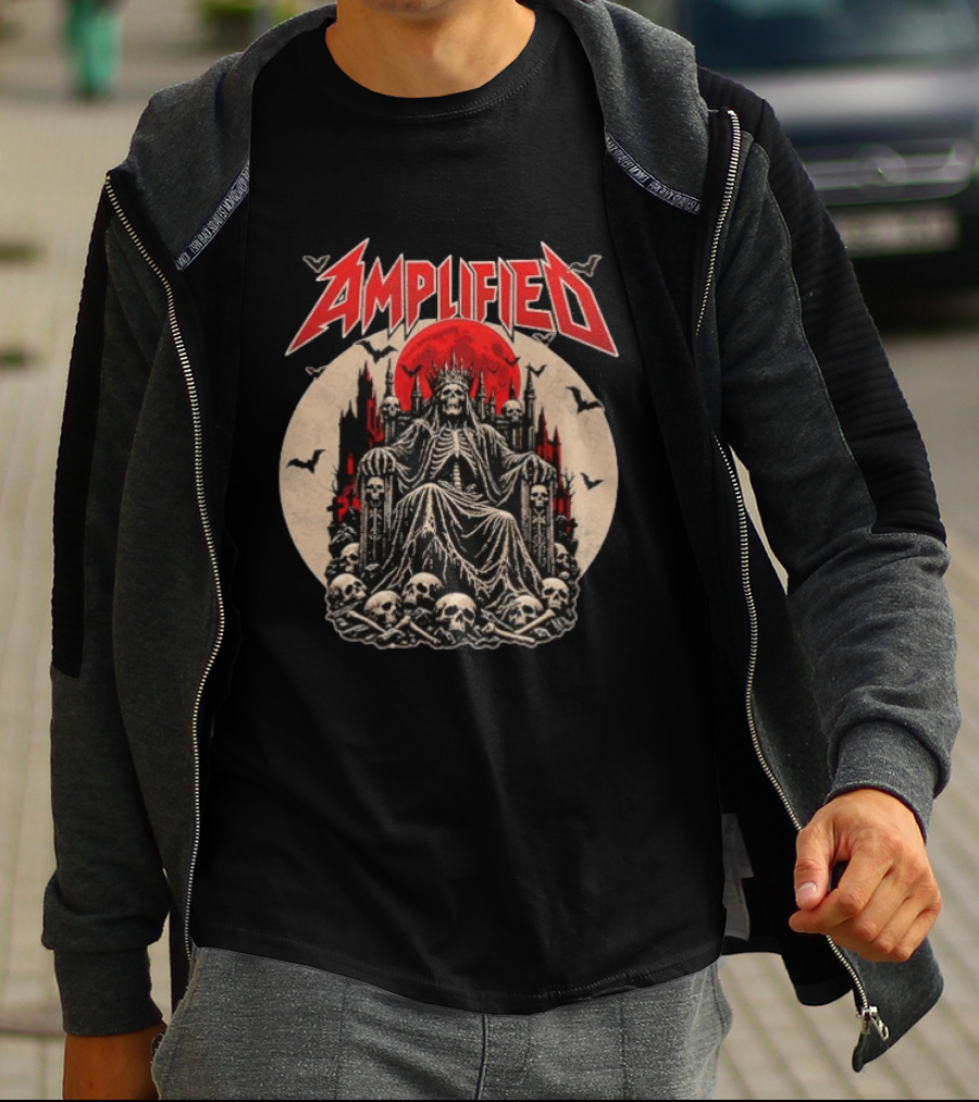 Amplified King Of Skulls Throne Undead Bats Gothic Red Moon T-Shirt